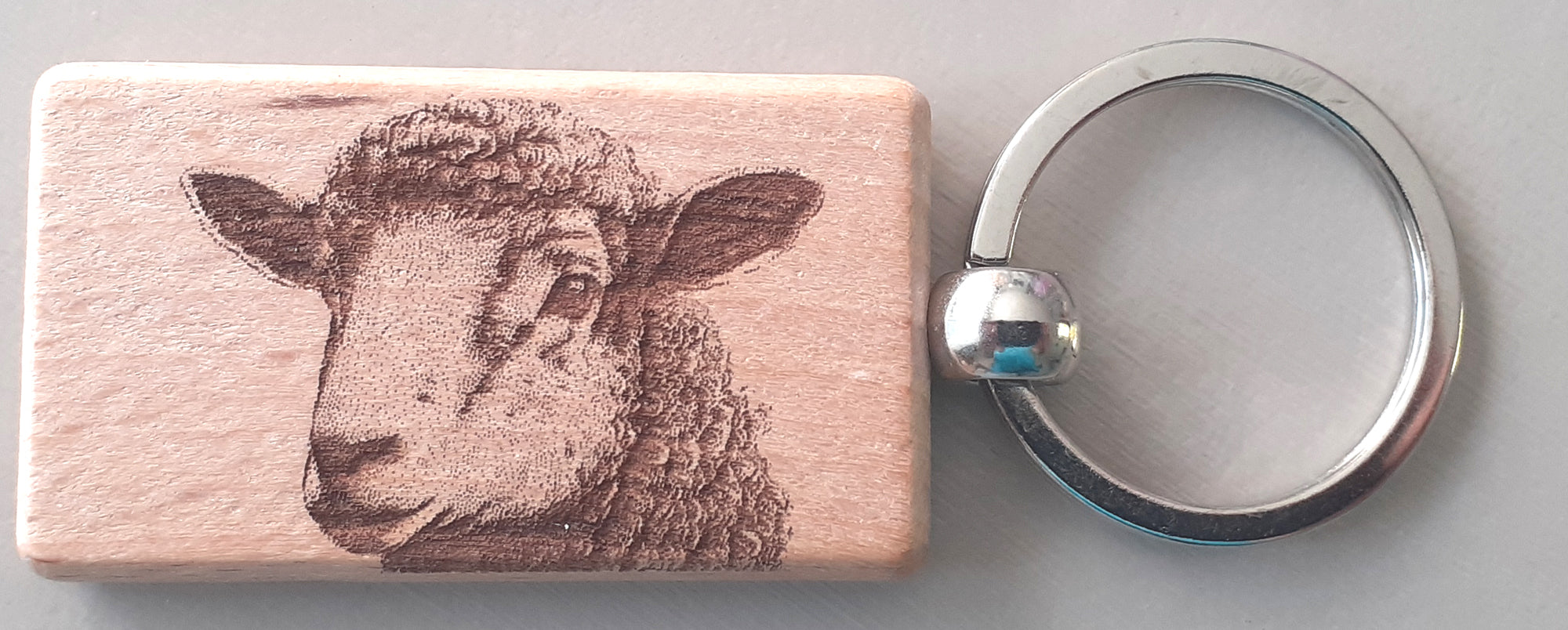 Porte-Clef Mouton en Bois Gravé au Laser - Cadeau Nature et Campagne