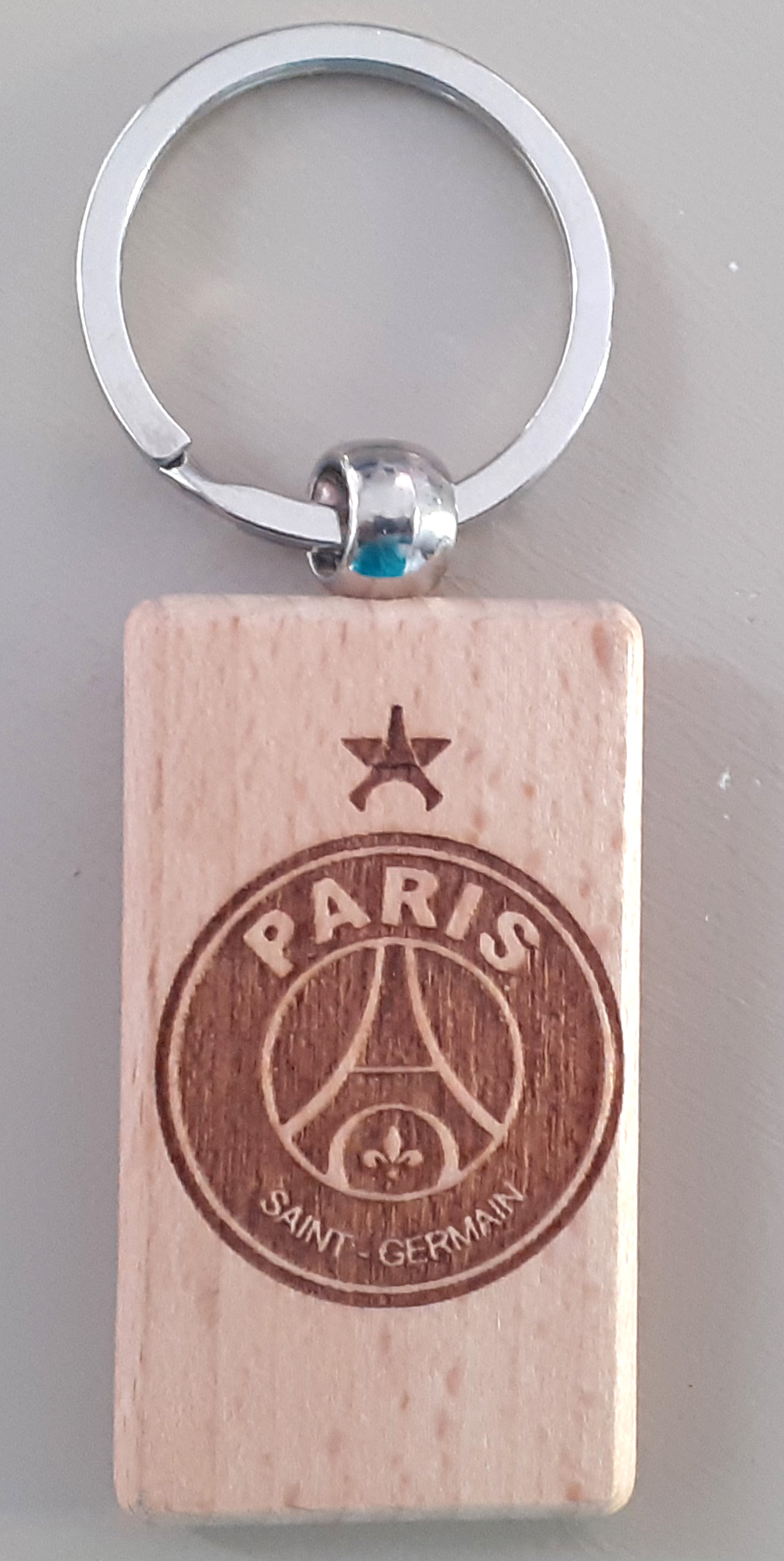 Porte-Clef PSG en Bois Gravé au Laser - Cadeau Fan Paris Saint-Germain