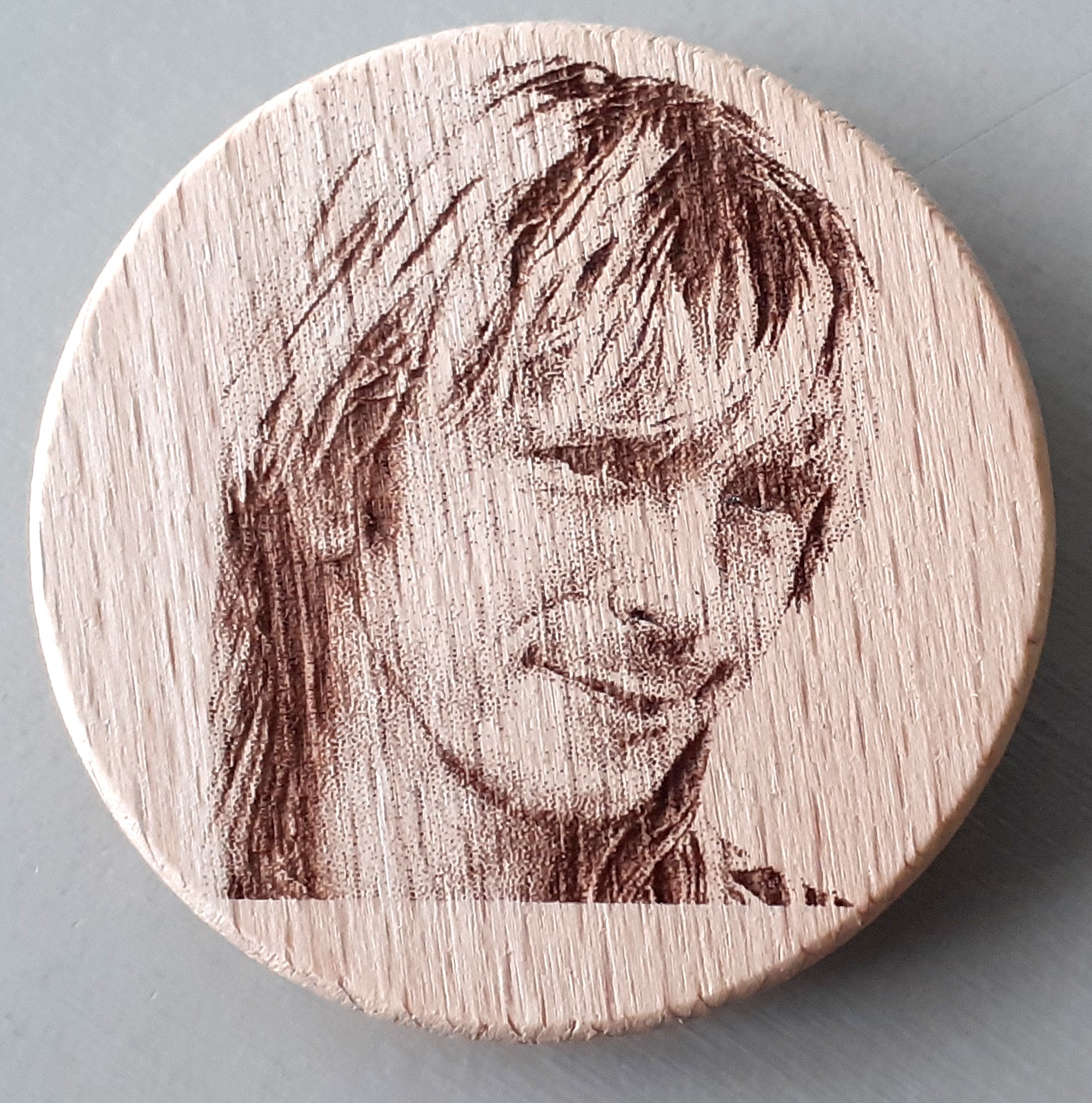 Magnet Renaud en Bois Gravé au Laser - Cadeau Fan de Musique