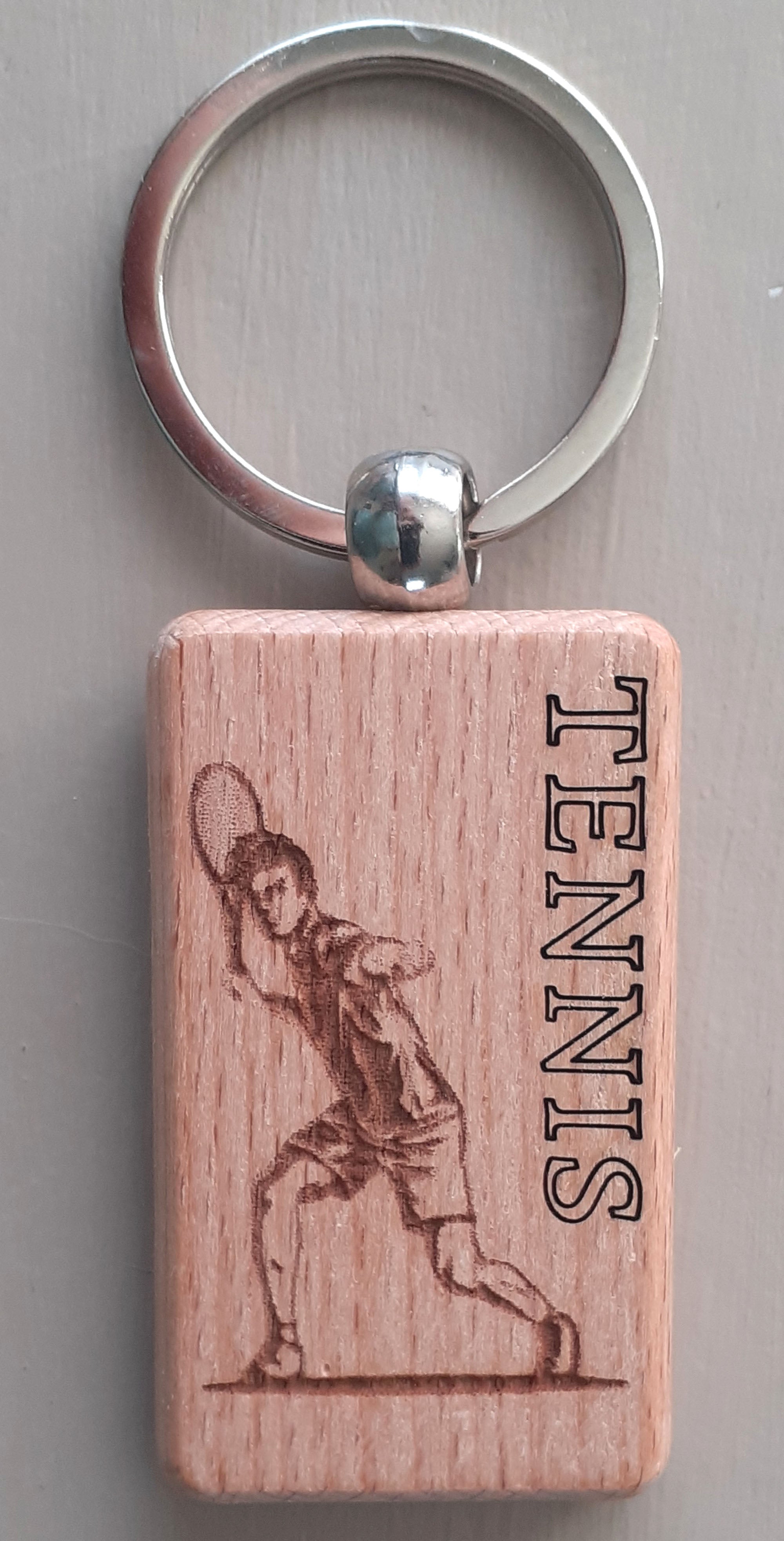 Porte-Clef Tennis en Bois Gravé au Laser - Cadeau Passionné de Tennis