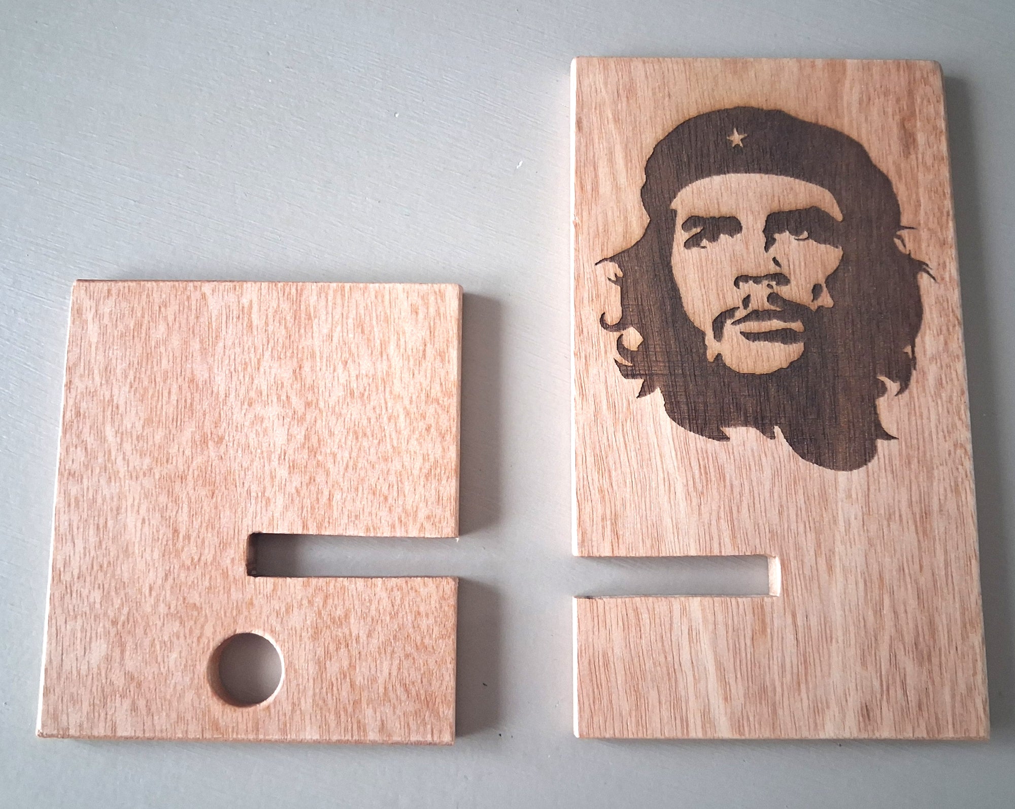 support pour telephone avec motif du che guevarra