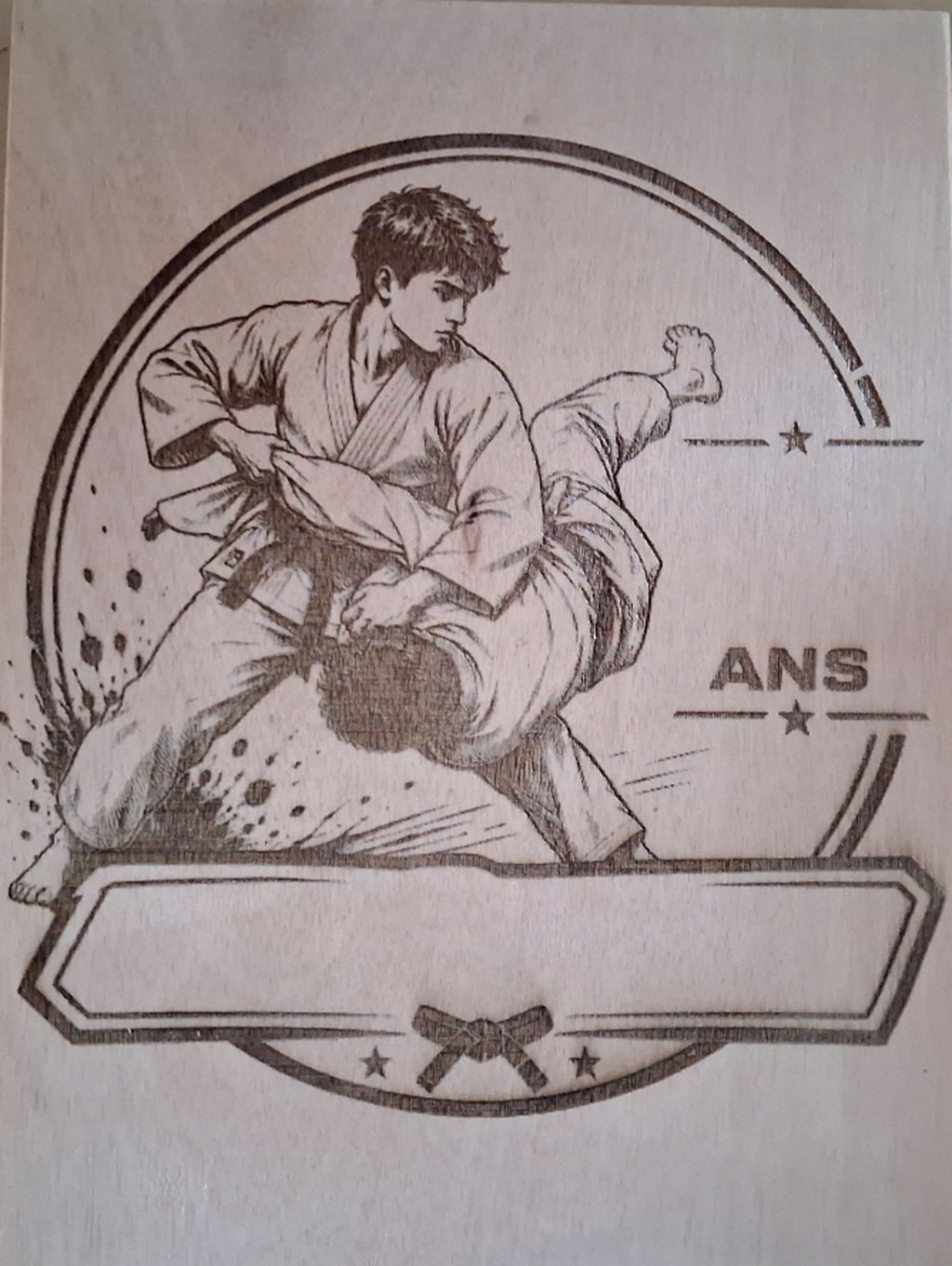 Plaque Décorative Judoka en Bois Gravé au Laser - Personnalisable