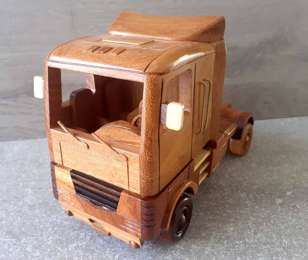 camion renault AE