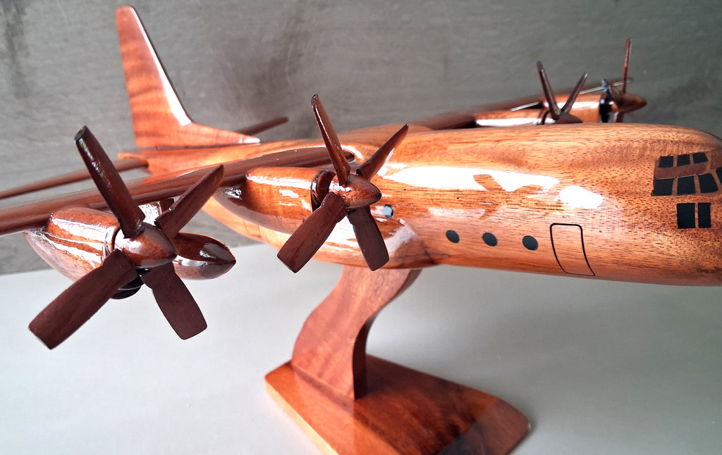 maquette avion de troupe hercules c 130