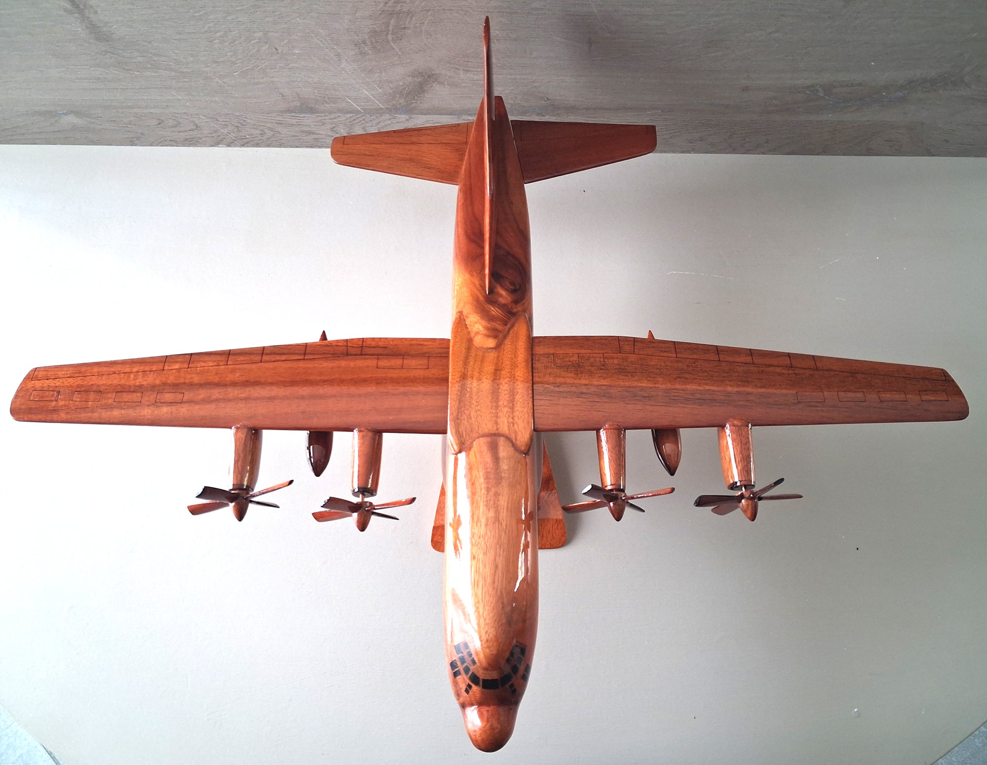 maquette avion de troupe hercules c 130