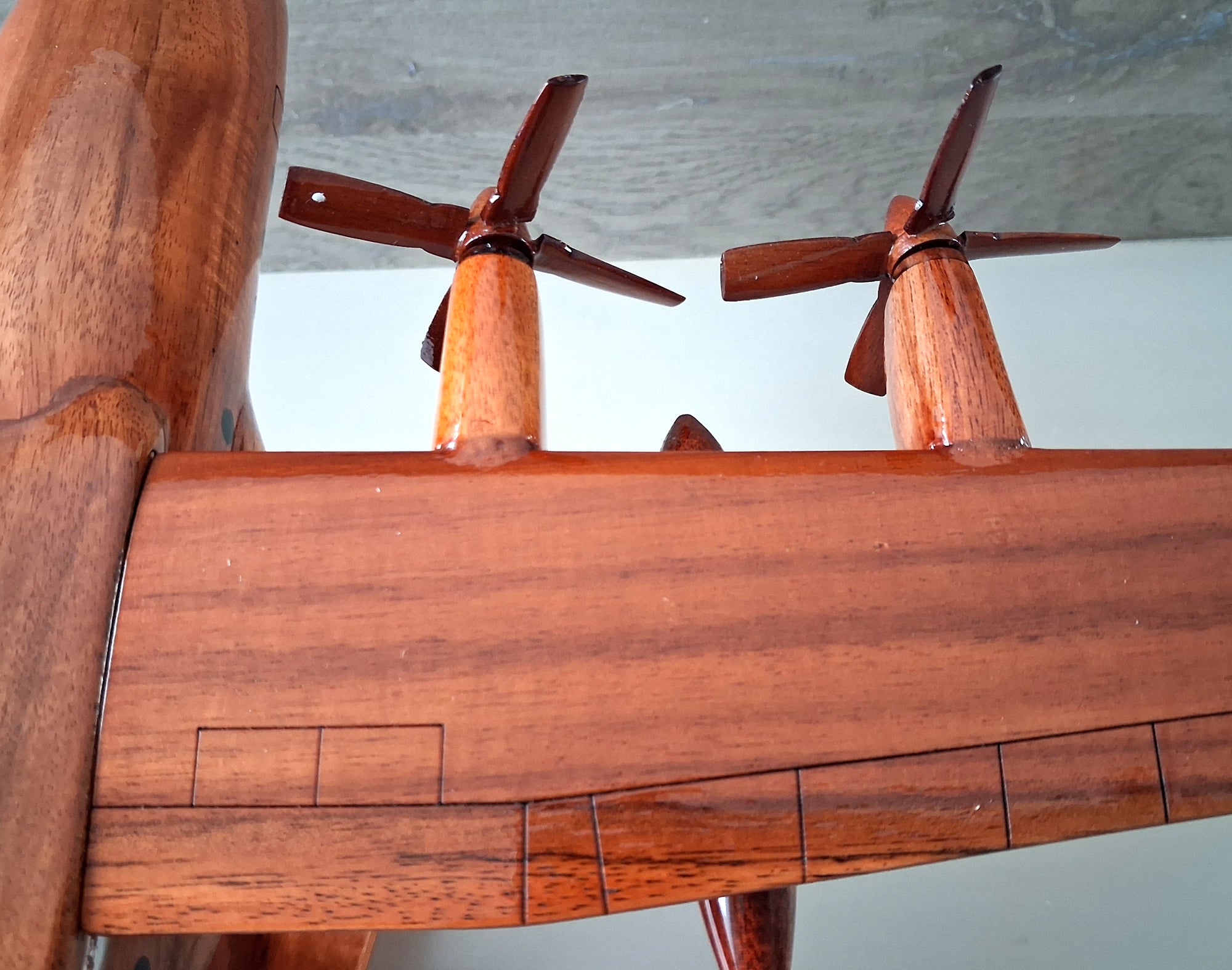 maquette avion de troupe hercules c 130